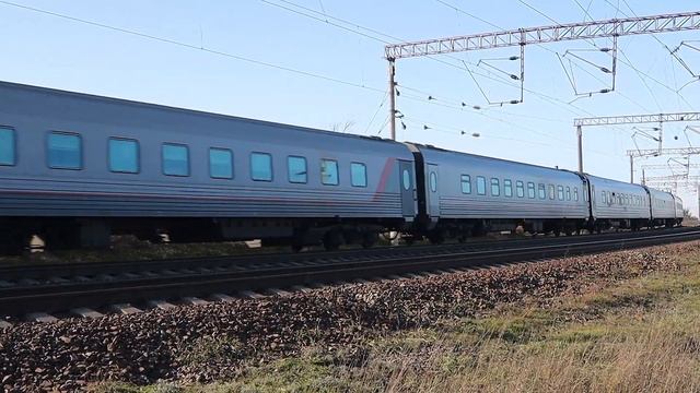 ЭП1-352 «Гранд Сервис Экспресс» 142Е Пермь — Симферополь