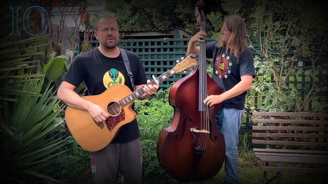 IO - Drift Away (Duo practice) смотреть онлайн