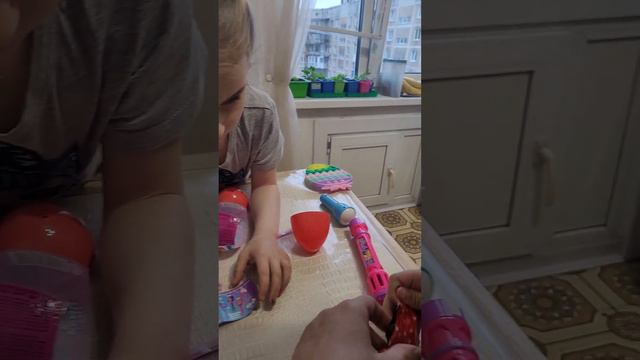 Новые зубы + распаковка яйца My Little Pony смотреть онлайн