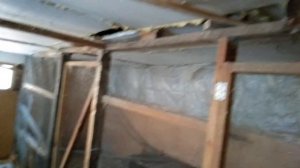 Забор превратился в крышу, новости веселого подворья. Строим из того что есть! Самоизоляция 14 день