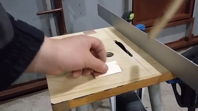Резка текстолита  болгаркой