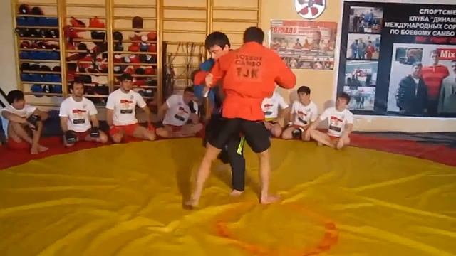 Tajik Sambo смотреть онлайн