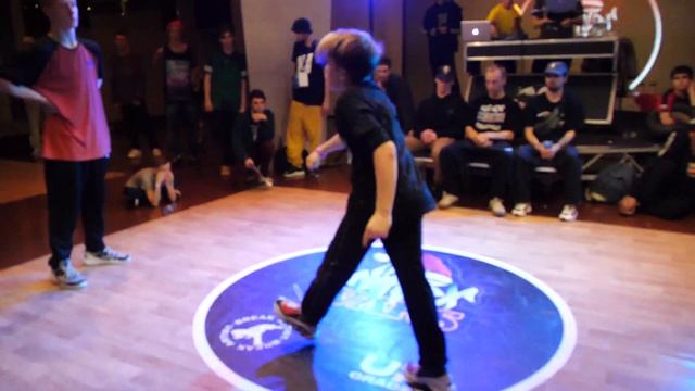 final 14-17 bboy Dan Fox vs Prime - брейкданс батл WINTER WARS 2020 смотреть онлайн