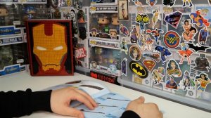 ОБЗОР "Iron Man Book" аналог Lego! 52 минифигурки Железного Человека!