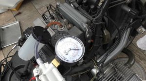 BMW R1100RS ABS ブレーキフルード交換