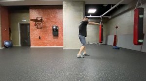 Уроки бокса #4. Как двигаться с ударом для начинающих