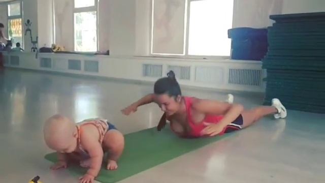 Гиперэкстензия со сведением лопаток смотреть онлайн