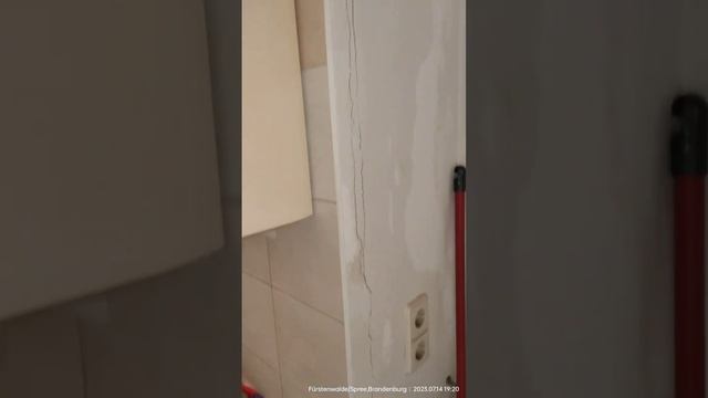 14/07/23 нас затопили соседи сверху! стена из гипсокартона треснула по всей высоте, сильно промокла смотреть онлайн