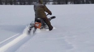 Снегоход Ларвен- управление с одной лыжей