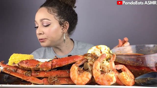 ASMR SEAFOOD BOIL MUKBANG + SNOW CRAB LEGS + SHRIMP + MUSSELS  (SPICY BUTTER SAUCE)| PandaEats ASMR
