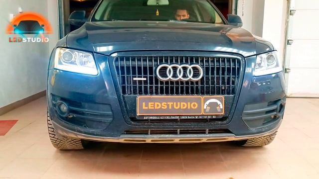 Audi Q5 модернизация света фар. Установка ДХО поворот с приветствием!