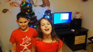 бьют часы на старой башне