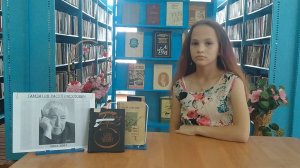 Расул Гамзатов «Не обижайте матерей». Читает Карина Гусева (Оренбургская область)