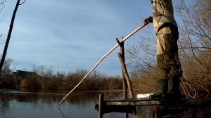 РыбАлка НА подЪемниК паук весной.Карась весной.
