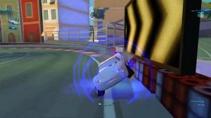 Retro Racer Lightning McQueen With Mouth Fix! SHOWCASE - Cars 2: The Video Game (PC)