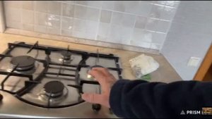 СИМОНОВ СЕРГЕЙ - ДОН СИМОН ПОКАЗАЛ СВОЮ ХОЛОСТЯЦКУЮ БЕРЛОГУ С НОВОЙ КУХНЕЙ.