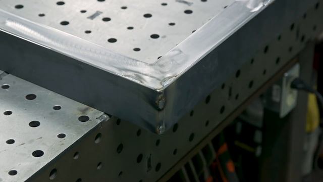 Modern Metal Gate With Mahogany Wood | JIMBO'S GARAGE смотреть онлайн