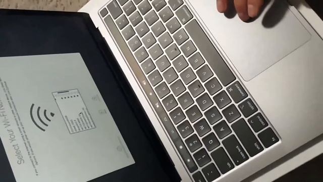 Macbook Pro 13 2020 16GB RAM 512GB SSD смотреть онлайн