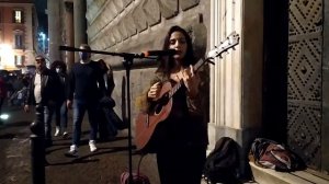 Неаполитанская песня на Неаполитанском языке и красивая певица,Napoletan song and best singer
