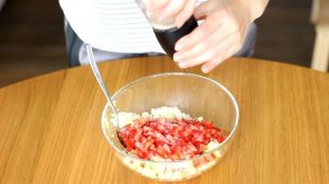 Перец фаршированный курицей и овощами в духовке