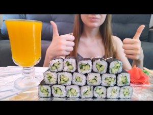 MUKBANG РОЛЛЫ И СУШИ ЗАНЯЛАСЬ БОКСОМ