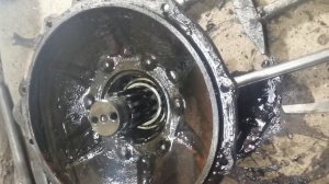 как убрать люфт передний редуктор мтз 82 виде про регулировочные кольца.