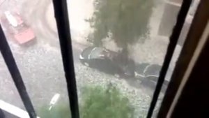 Как защитить машину от града