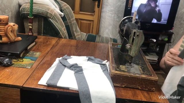 Новое хобби. Шью трикотажную кофточку. Демонстрация мод. смотреть онлайн