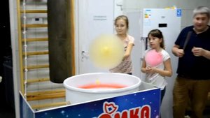 Шоу сладкой ваты. На аппарате ТТМ Карнавал