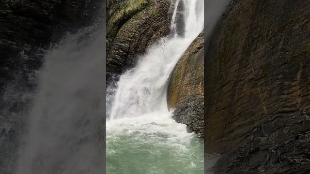 Много воды на Ореховском Водопаде