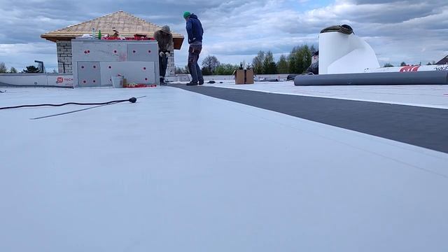 Мягкая кровля. Монтаж мембраны ПВХ. Утепление смотреть онлайн