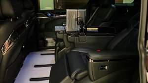 2024 ZEEKR 009 - Six-Seat Luxury MPV!