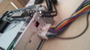 Toslink optical digital output Clarion DXZ788RUSB. Salida óptica digital.