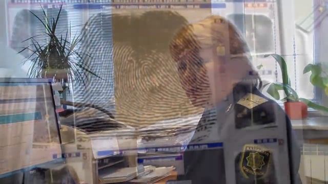 Как обрабатывают отпечатки пальцев смотреть онлайн