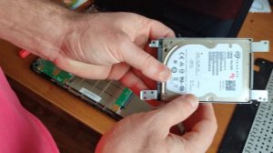 Почему Виндовс не запускается? Неисправность жесткого диска HDD. Замена HDD на SSD в ноутбуке Asus.