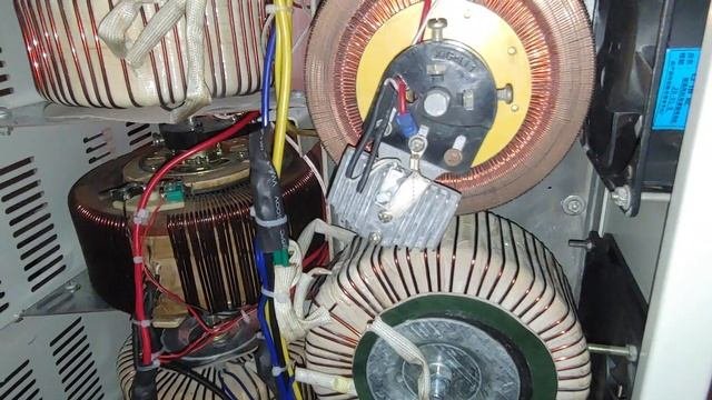 Работоспособность трёхфазного стабилизатора СНИЗ 15 ква