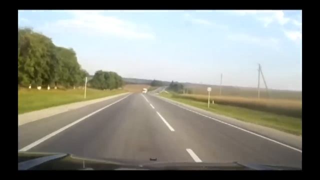 Можно ли завершить обгон через сплошную, если начал по прерывистой? смотреть онлайн