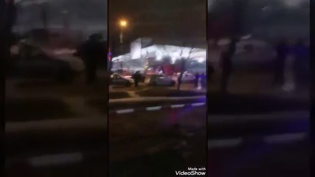 Сотни мигрантов задержаны в ТЦ "Москва" Люблино и на рынке "Садовод" смотреть онлайн