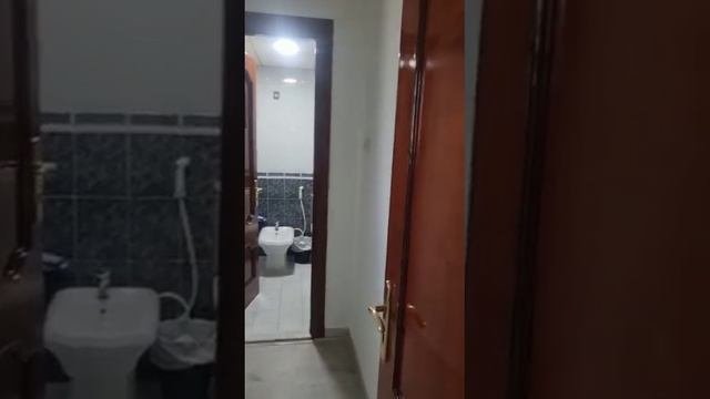 Примеры проживания для мастеров в салонах красоты в АбуДаби рядом с салоном. Район Etisalat