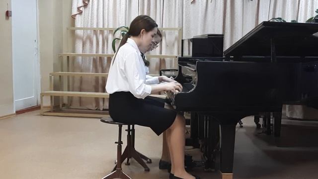 И Тамарин 'Старинный гобелен' Исполняют Булашова Анастасия, Аляева Валерия, Абакумова Виктория смотреть онлайн