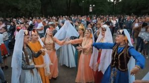 Третий день Всероссийского фестиваля-марафона «Песни России» прошел в самом центре крымской степи