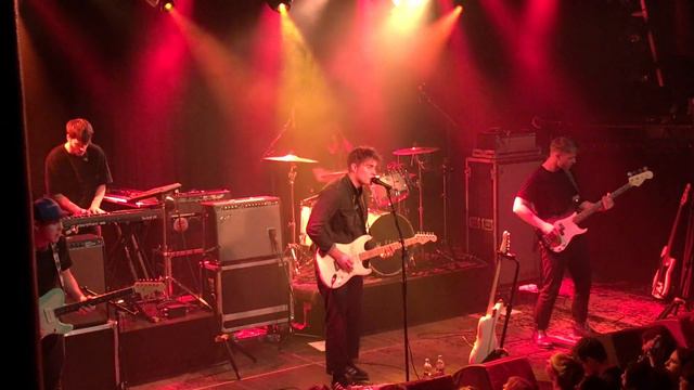 Sam Fender - Start Again - Live at the Melkweg смотреть онлайн