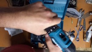 Распаковка - Профессиональная дрель-шуруповерт Makita DF333DWAE