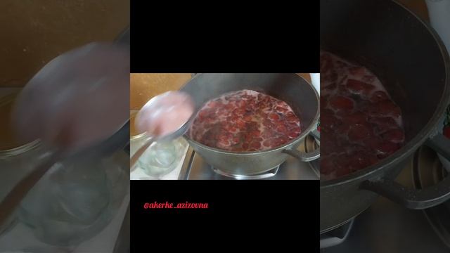 Варенье из клубники. Клубничное варенье. Құлпынай тосабы.
