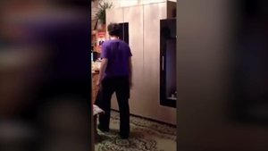 Мать боится сына подростка. Психопат в семье. Шокирующие кадры 18+ #ЯЖЕМАТЬ