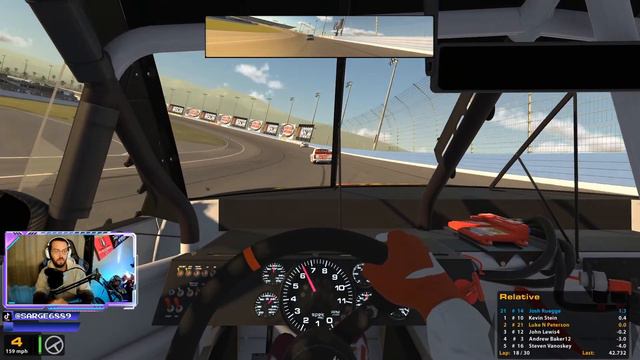 iRacing Auto Club C-Fixed NASCAR Trucks Season 4 Week 11 (R2 Wow watching film helps) смотреть онлайн