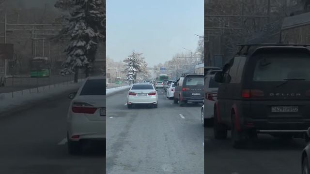 Almaty. Winter. The roads. Алматы. Проспект Абая - Сейфулина.