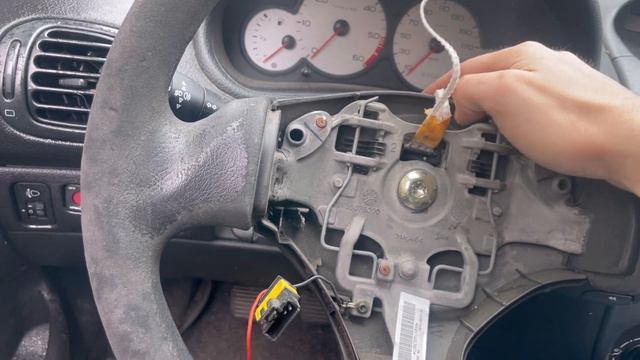 Comment remplacer un commodo/com 2000 206 смотреть онлайн