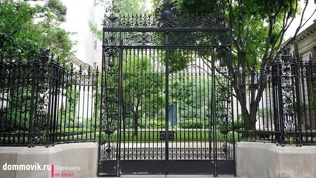 Красивые кованые заборы в частных домах: 70 интересных идей