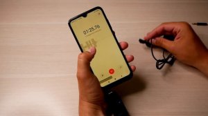 Беспроводной микрофон петличка для телефона Xiaokoa N81 UHF